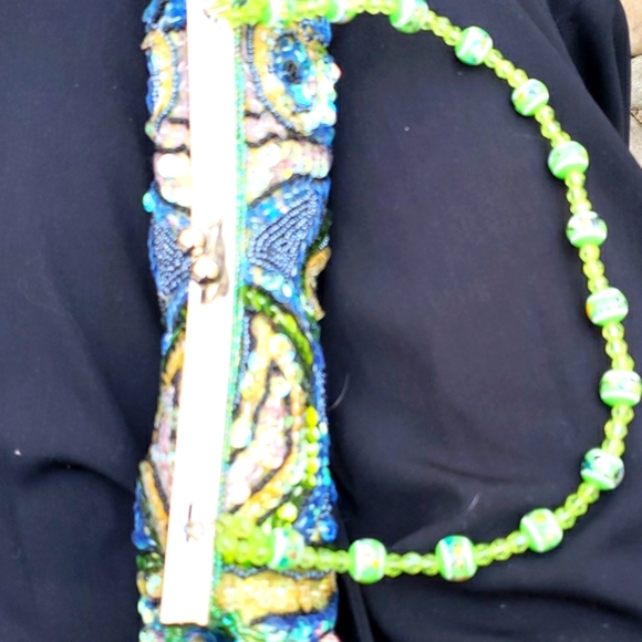 Vintage 3 way sequin and bead clutch with beaded handle and chain strap - Picture 3 of 7